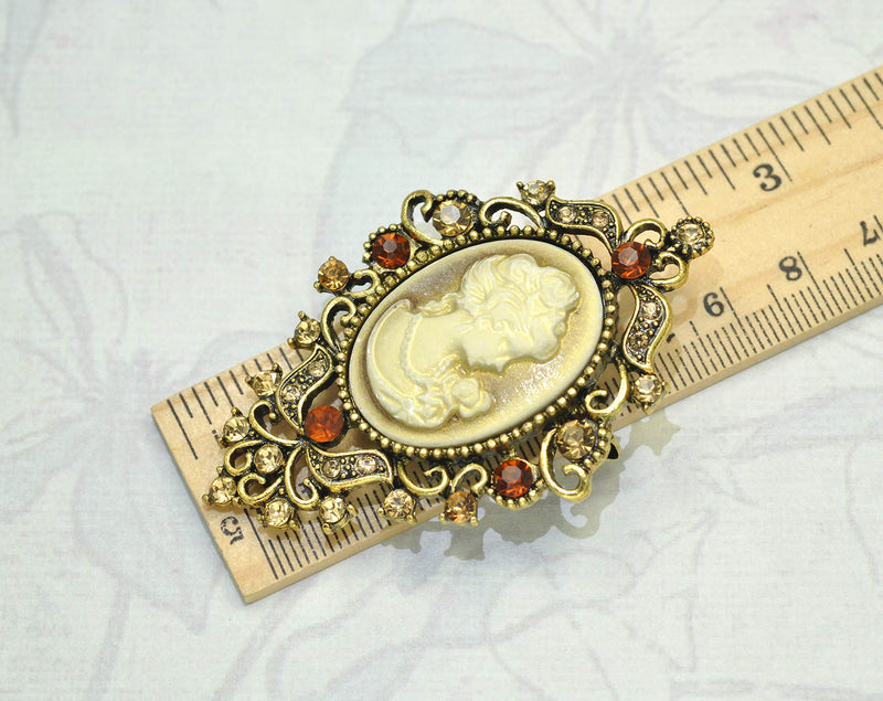 [Australia] - Gyn&Joy Vintage Inspired Victorian Cameo Lady Maiden Crystal Rhinestone Pin Brooch Antique Gold 