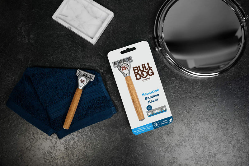 [Australia] - Bulldog Skincare - Sensitive Bamboo Razor for Men + Extra Blade for Shaving 2 Piece Set 