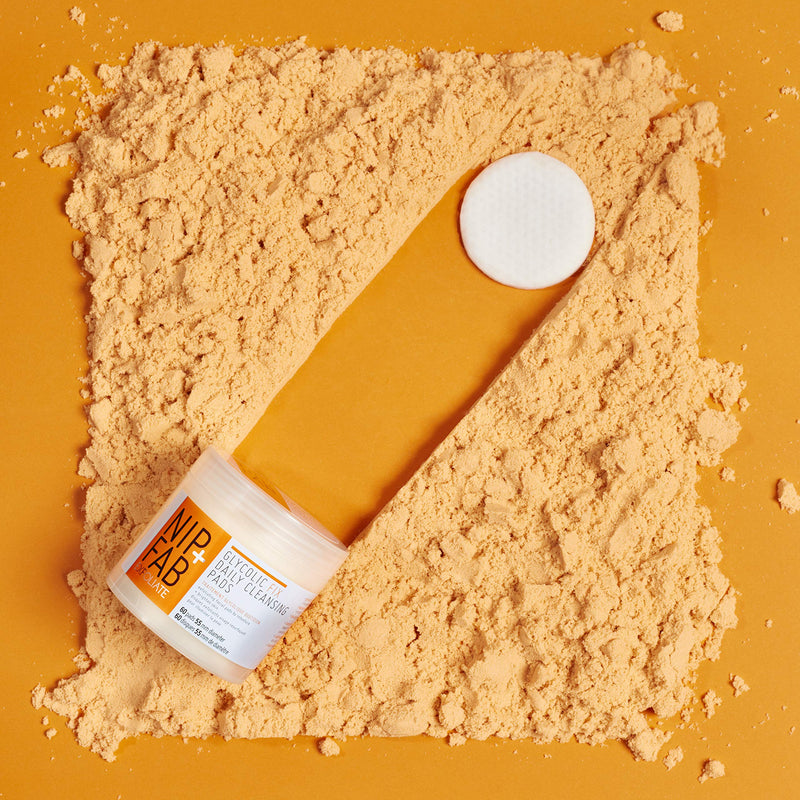 [Australia] - Nip+Fab Glycolic Fix Cleansing Pads XXL, 135 ml, 100 Count 