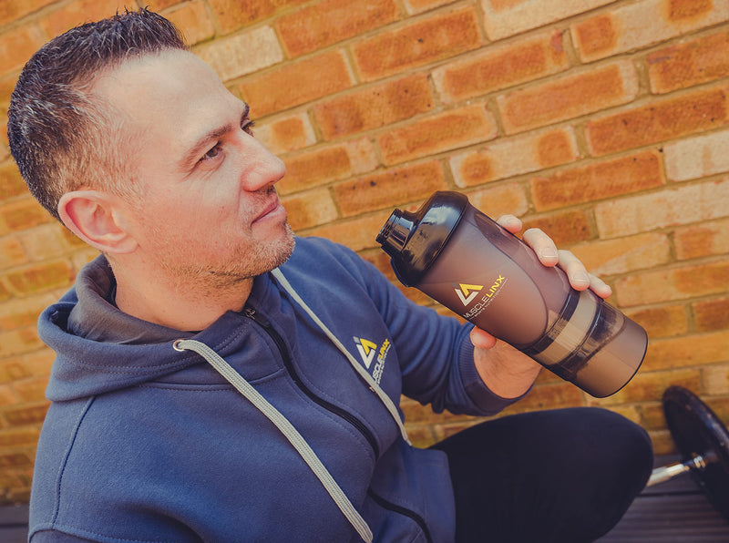 [Australia] - Black Protein Shaker Plus Storage Screw top 100% Leak Proof Drinks Bottle 500ml to 700ml by Musclelinx Black Transparent Plus Storage 