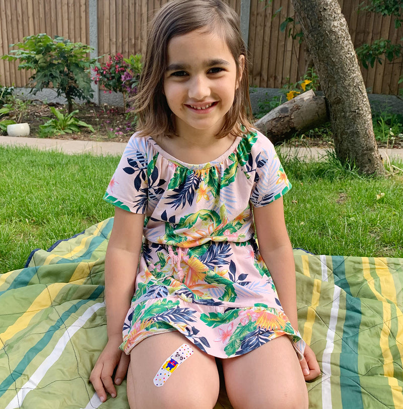 [Australia] - Superhero Plasters for Kids (Latex Free/Hypoallergenic/Washable/Plasters/Assorted Models), 32 Count (Pack of 1) 