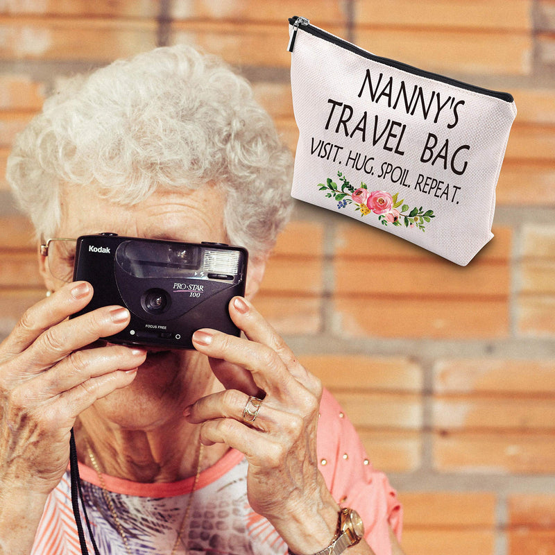 [Australia] - WCGXKO NANNY'S TRAVEL BAG VISIT HUG SPOIL REPEAT Makeup Bag (NANNY'S TRAVEL) 