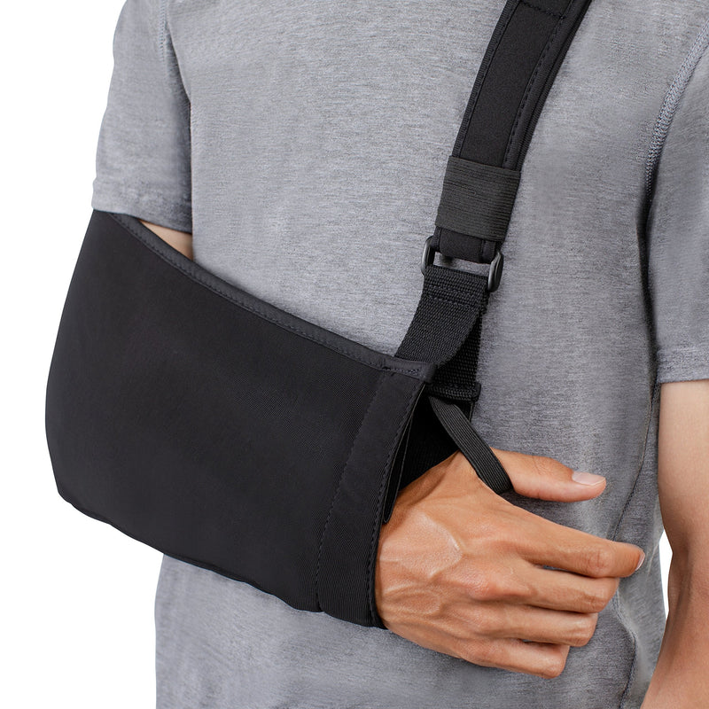 [Australia] - Think Ergo Arm Sling Sport - Lightweight, Breathable, Ergonomically Designed Medical Sling for Broken & Fractured Bones - Adjustable Arm, Shoulder & Rotator Cuff Support (Adult) Adult 