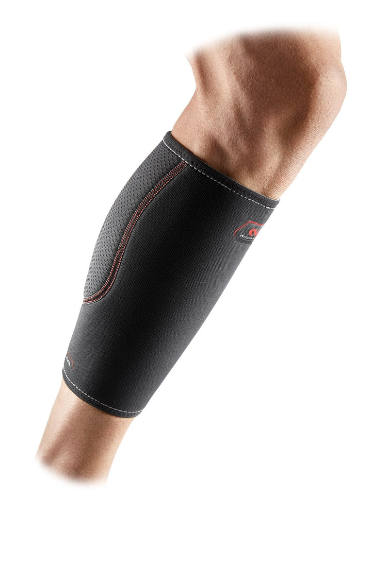 [Australia] - Mcdavid Calf Compression Sleeve for Calf Strains, Shin Splints and Varicose Veins, Aids in Injury Recovery & Prevention, Men & Women, Includes 1 Sleeve Medium Black 