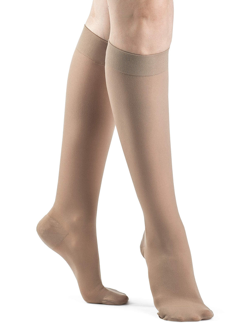 [Australia] - SIGVARIS Women’s DYNAVEN Closed Toe Calf-High Socks 20-30mmHg Crispa Medium Short 