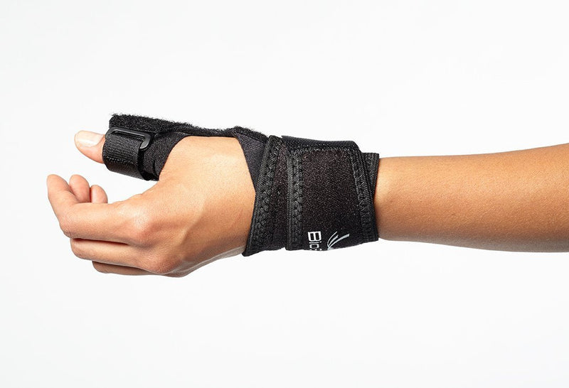 [Australia] - BIOSKIN Thumb Stabilizer Brace - Lightweight, Hypoallergenic Support for Thumb Sprains, De Quervains, Arthritis, and Bursitis Pain - Thumb Spica (XSmall-Medium) X-Small/Medium (Pack of 1) 