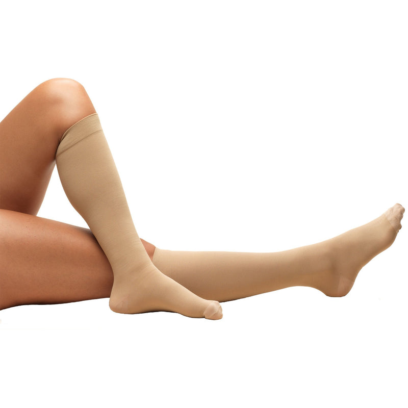 [Australia] - Truform Short Length Surgical Stockings, 18 mmHg Compression for Men and Women, Reduced Length, Closed Toe, Beige, Large Large (1 Pair) 