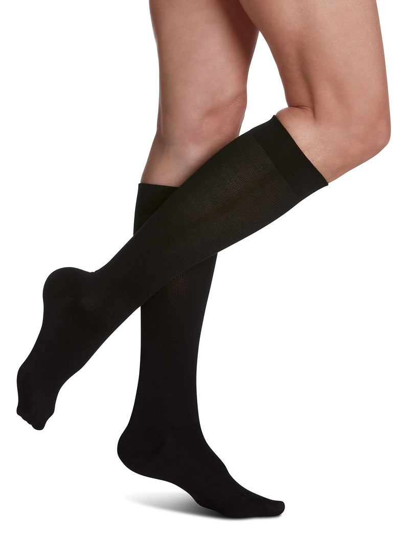 [Australia] - SIGVARIS Women’s SEA Island Cotton 151 Knee-High Compression Socks 15-20mmHg 