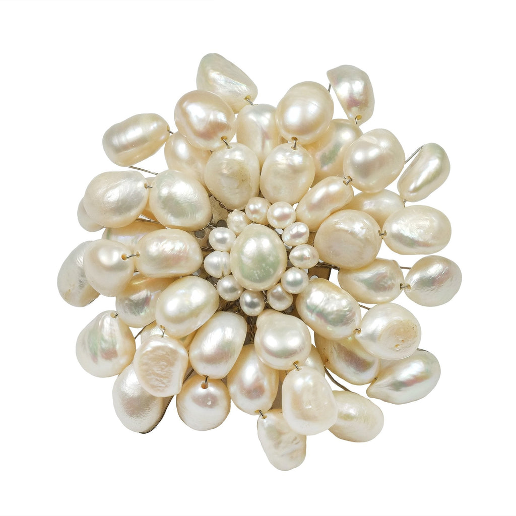 [Australia] - AeraVida Cultured Freshwater White Pearls Retro Floral Pin-Brooch 