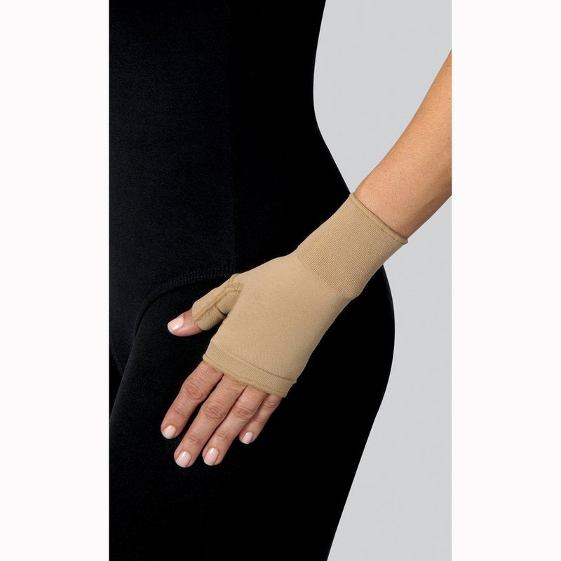 [Australia] - BSN Medical 101681 JOBST Bella Gauntlet, 20-30 mmHg, Size 5, Natural 