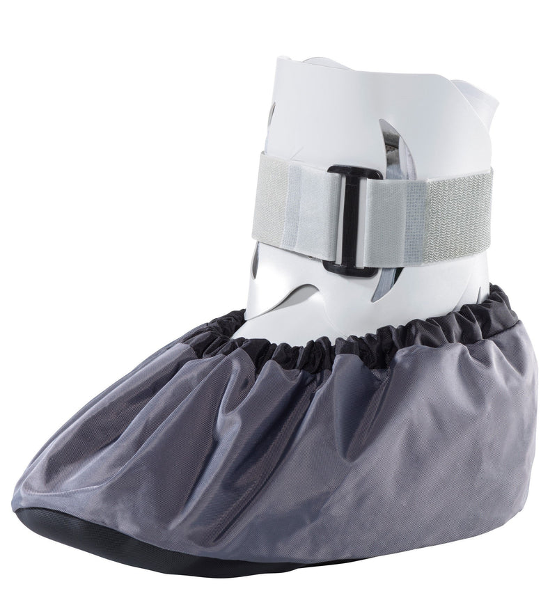 [Australia] - MediTread MEDIUM Medical Walking CAM Boot Protective Weather Cover Reusable Washable Orthopedic Non Skid Enclosed Sole Area (MEDIUM) 