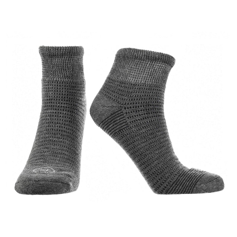 [Australia] - Doctor's Choice Diabetic Socks for Men, Seamless Ankle Socks with Non-Binding Top, Aloe Infused, Provides Extra Comfort for Gout, Quarter Socks, 1 Pair, Charcoal, Large, Size 10-13 