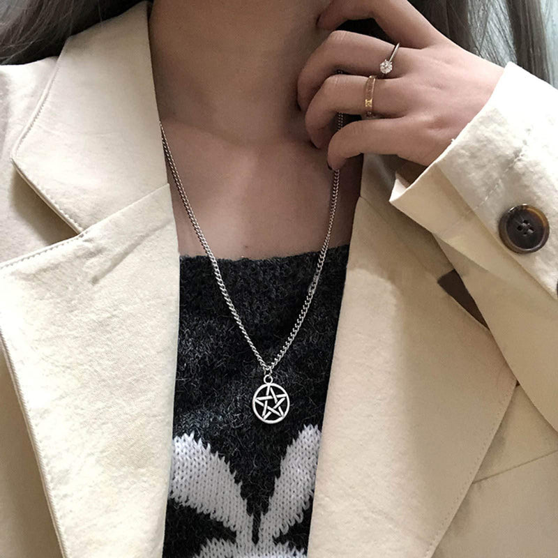 [Australia] - Yienate Vintage Pentagram Necklace Chain Silver Dainty Star Pendant Necklace Classic Charm Jewelry for Women and Girls 
