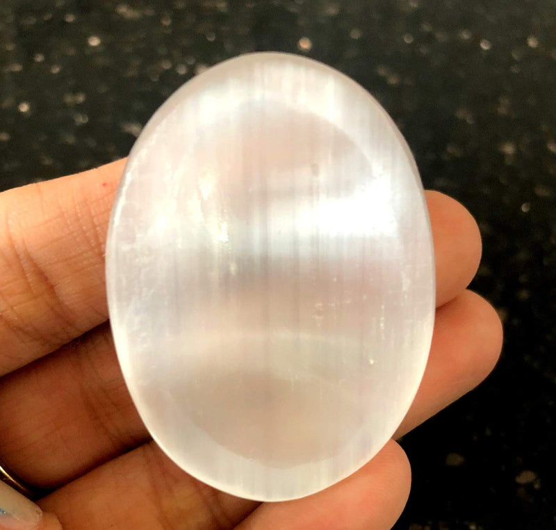 [Australia] - crystalmiracle Natural Selenite Worry Thumb Stone Crystal Healing Gemstone Reiki Gift Positive Energy Psychic Wellness Handcrafted 