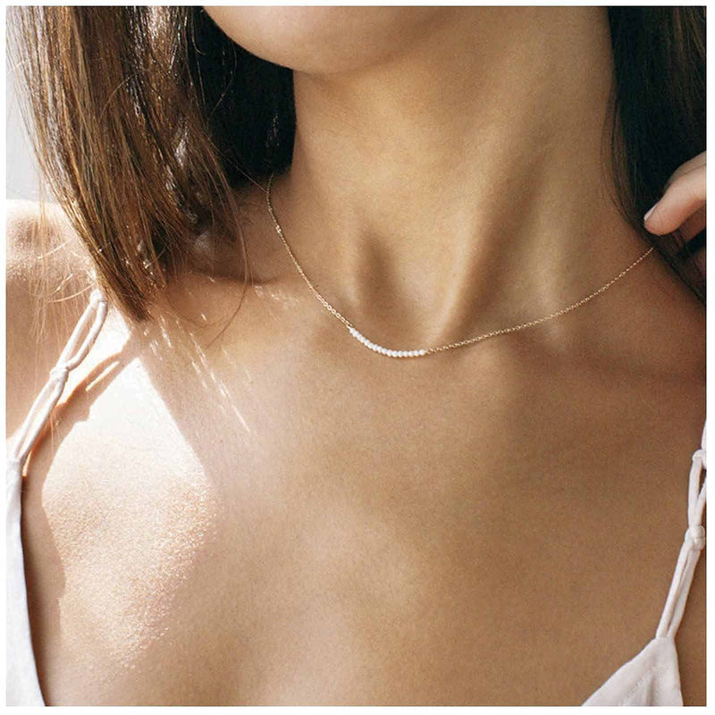[Australia] - Yheakne Boho Pearl Pendant Necklace Gold Line Pearl Choker Necklace Short Chain Necklace Bridal Jewelry for Women and Teen Girls 
