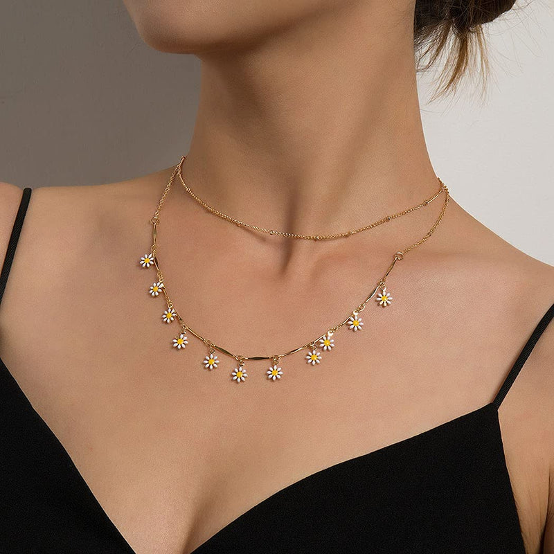 [Australia] - Ushiny Vintage Layered Necklaces Gold Daisy Flower Necklace Boho Choker Necklace Jewelry for Women and Girls 